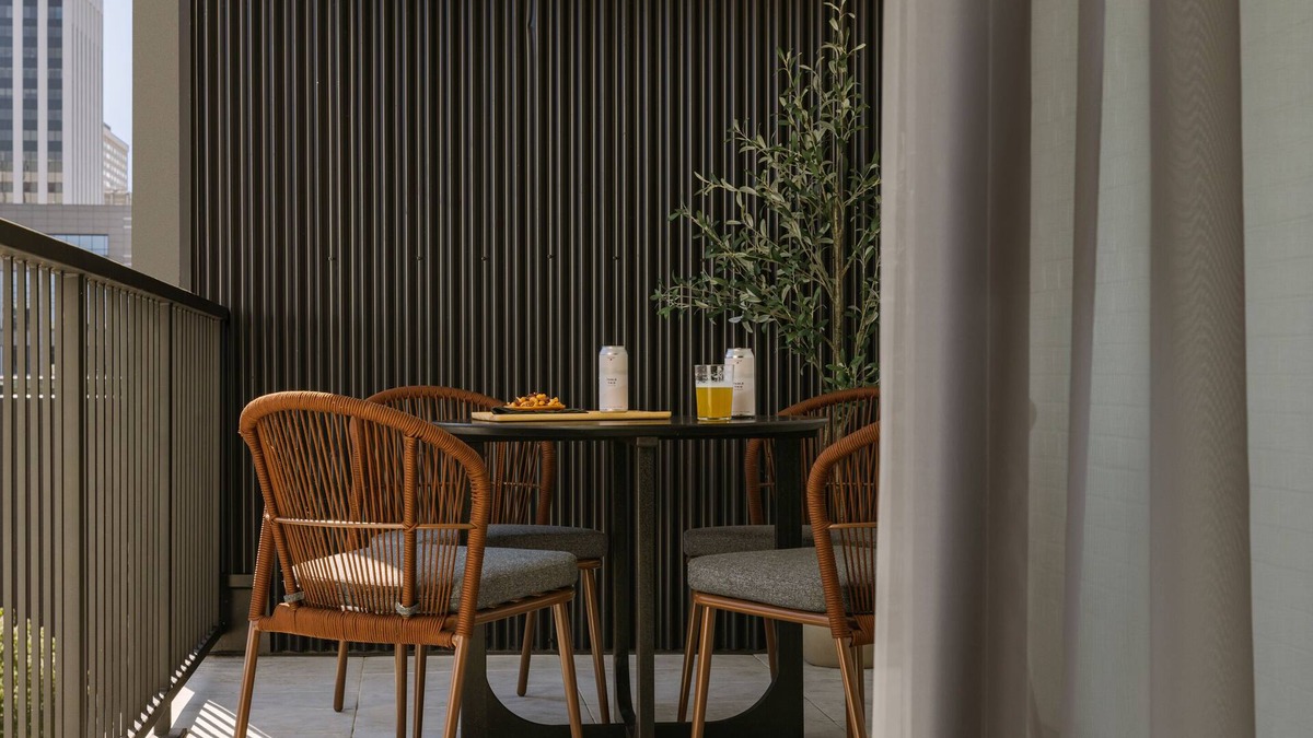 Downtown St. Paul Apartment | Sonder The Fitz | One-Bedroom Apartment w/Balcony