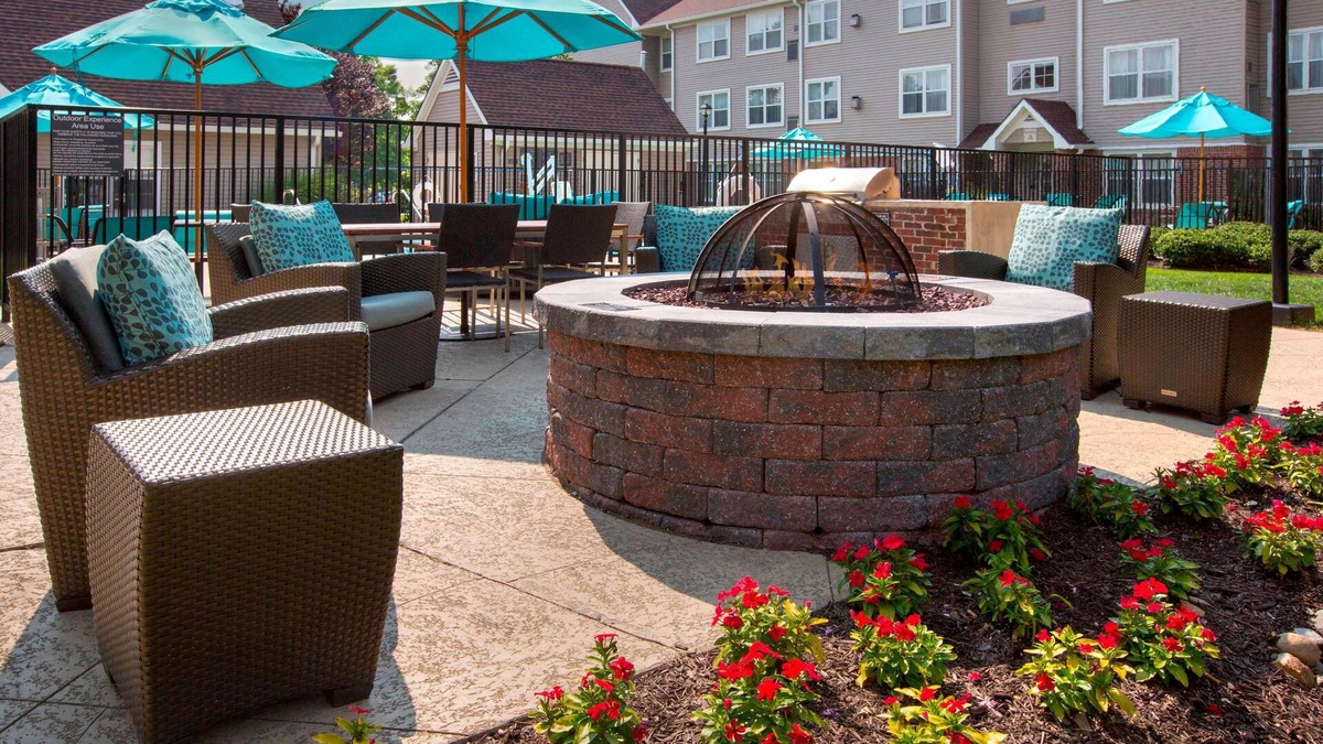 Bethlehem Hotel | Sonesta ES Suites Allentown Bethlehem Airport
