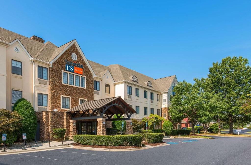 Arrowood Hotel | Sonesta ES Suites Charlotte Arrowood