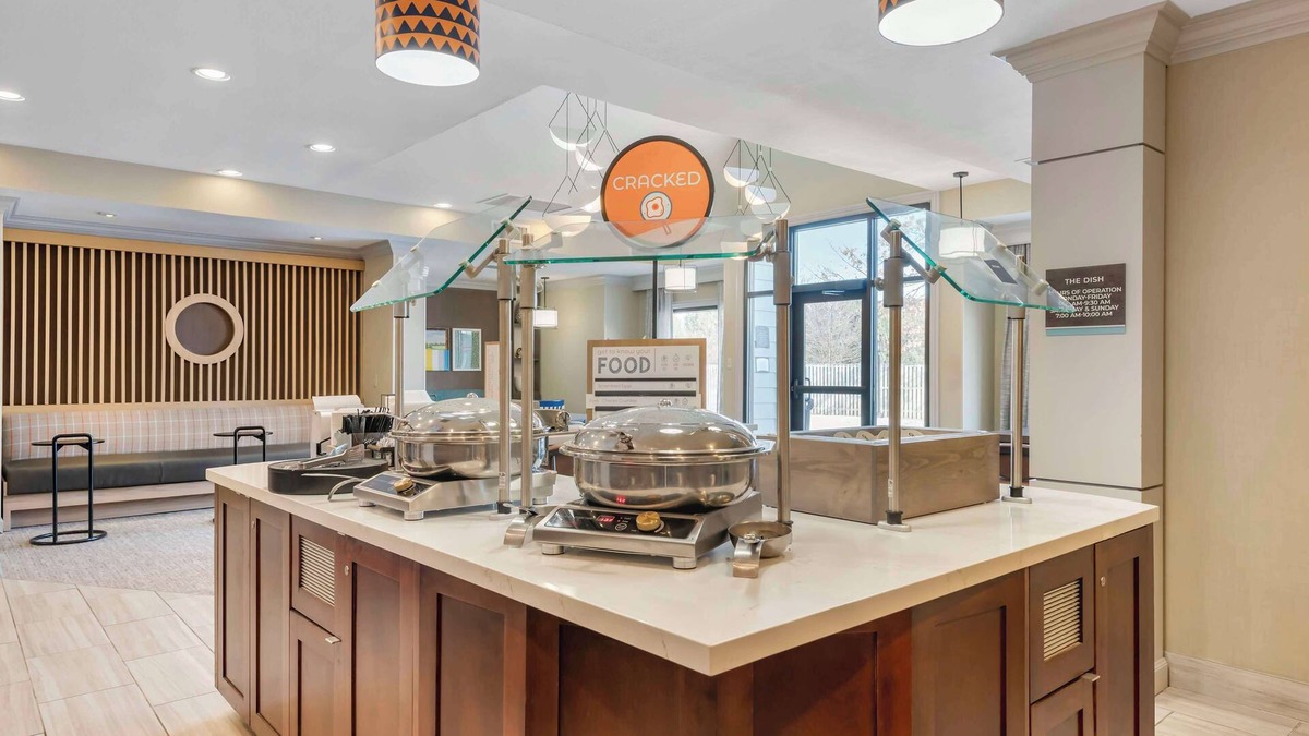 Herndon Hotel | Sonesta ES Suites Dulles Airport