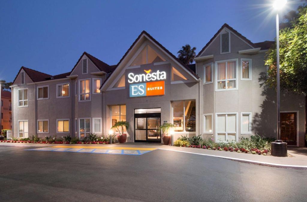 Downtown Village Hotel | Sonesta ES Suites Huntington Beach Fountain Valley