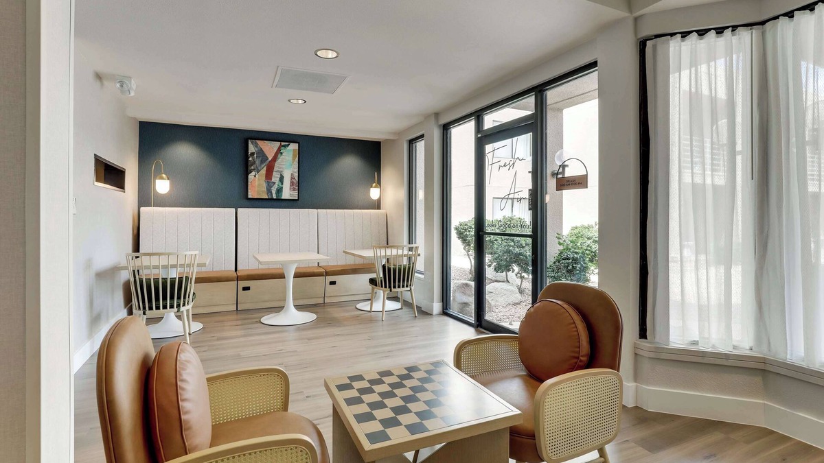 Mayo Clinic Hotel | Sonesta Select Scottsdale at Mayo Clinic Campus