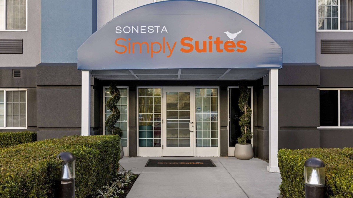 Irvine Industrial Complex-East Hotel | Sonesta Simply Suites Irvine East Foothill