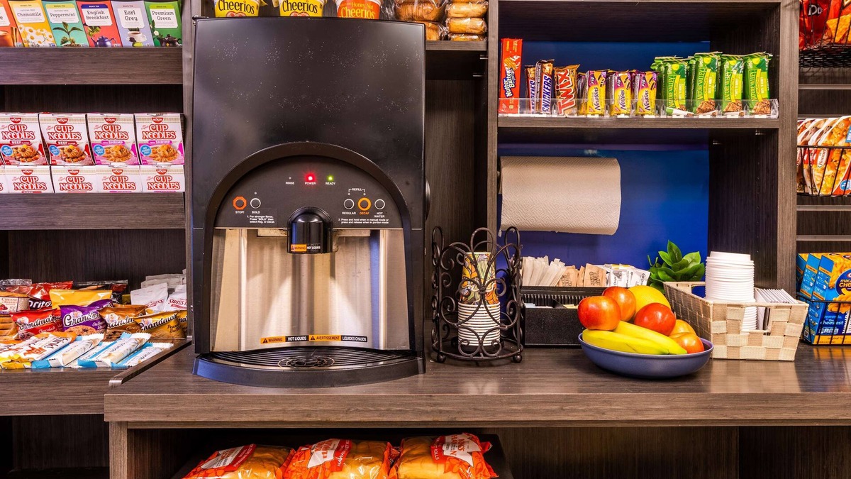 Libertyville Hotel | Sonesta Simply Suites Chicago Libertyville