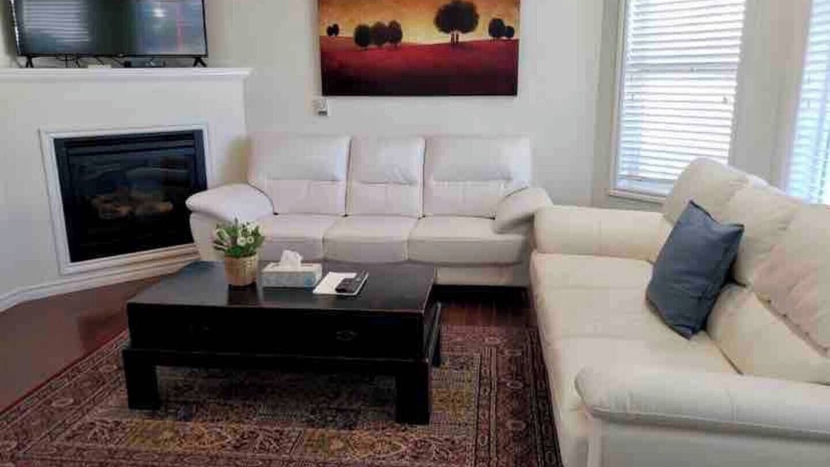 Leduc House | Song - 2 Bedrooms, 2.5 Bathrooms, Leduc/YEG