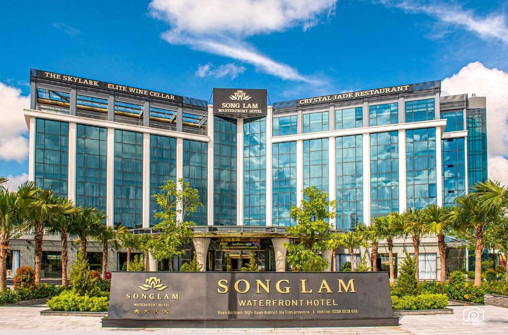 Nghi Xuan Hotel | Songlam Waterfront Hotel - 藍江酒店