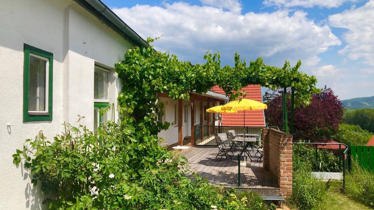 Kritzendorf Apartment | Sonnhof Ressl /Studio apartment /In the countryside near Vienna!