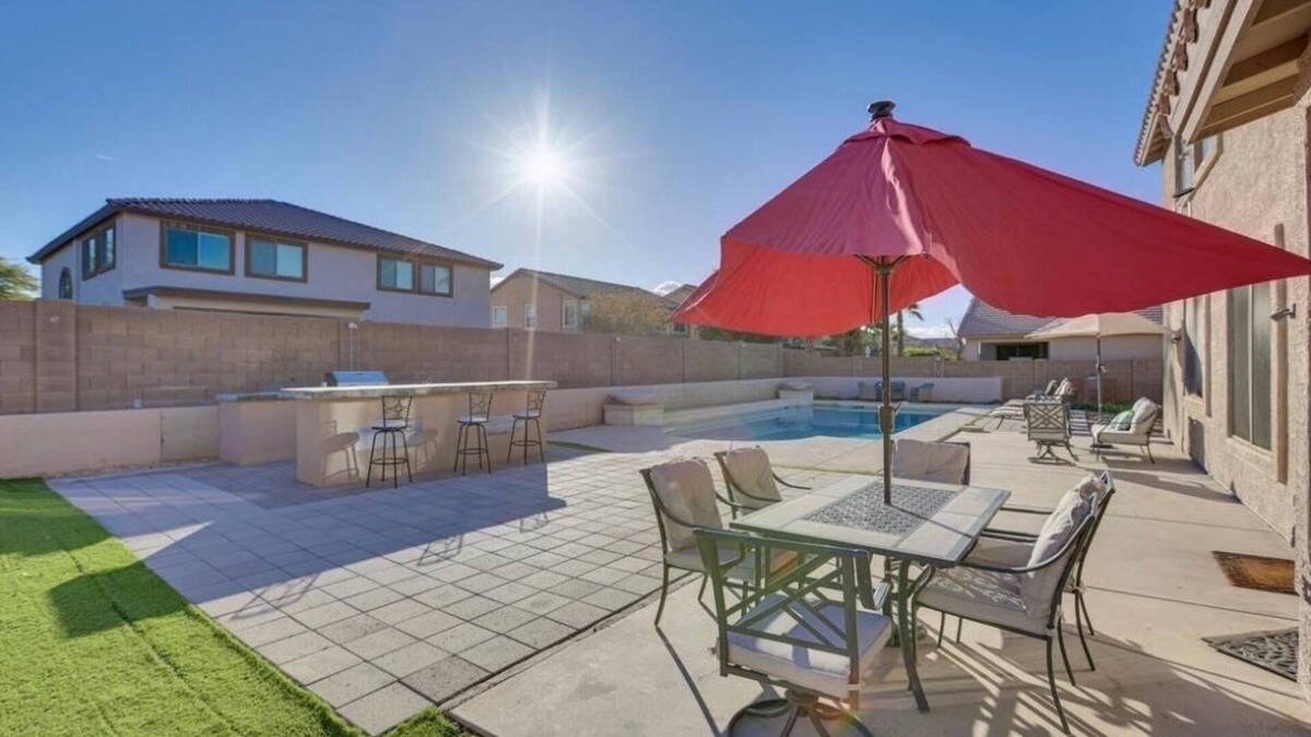 Laveen Village House | Sonoran paradise 6BR 3.5 ba w/pool