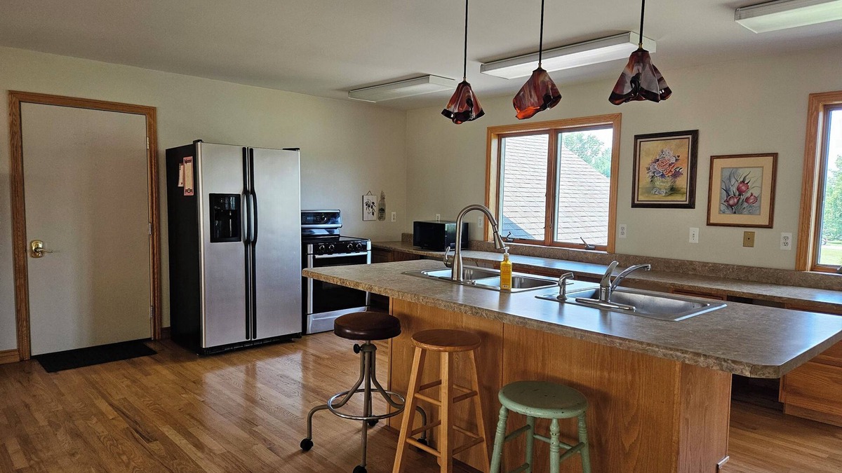 Decker Apartment | Soothing apartment with AC in charming Marlette unit 1