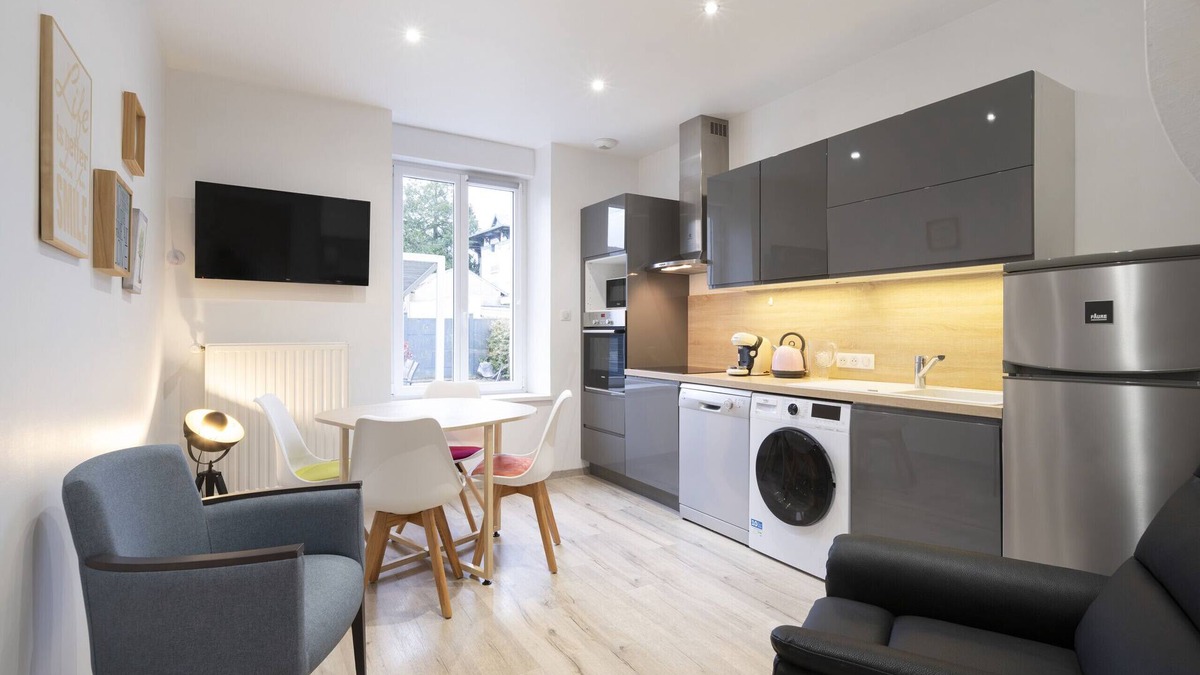 Vittel Apartment | Sophie M: Elegant apartment on the ground floor