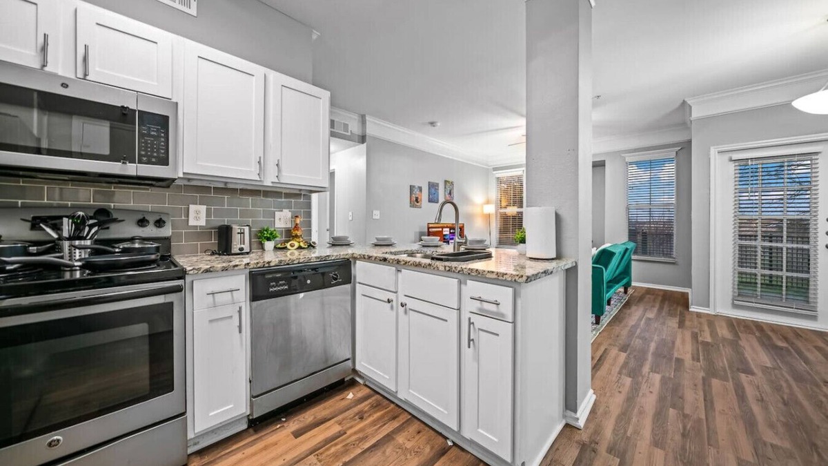 Fossil Creek Apartment | Sophisticated 2BR 2BA Apartment Stay with Pool