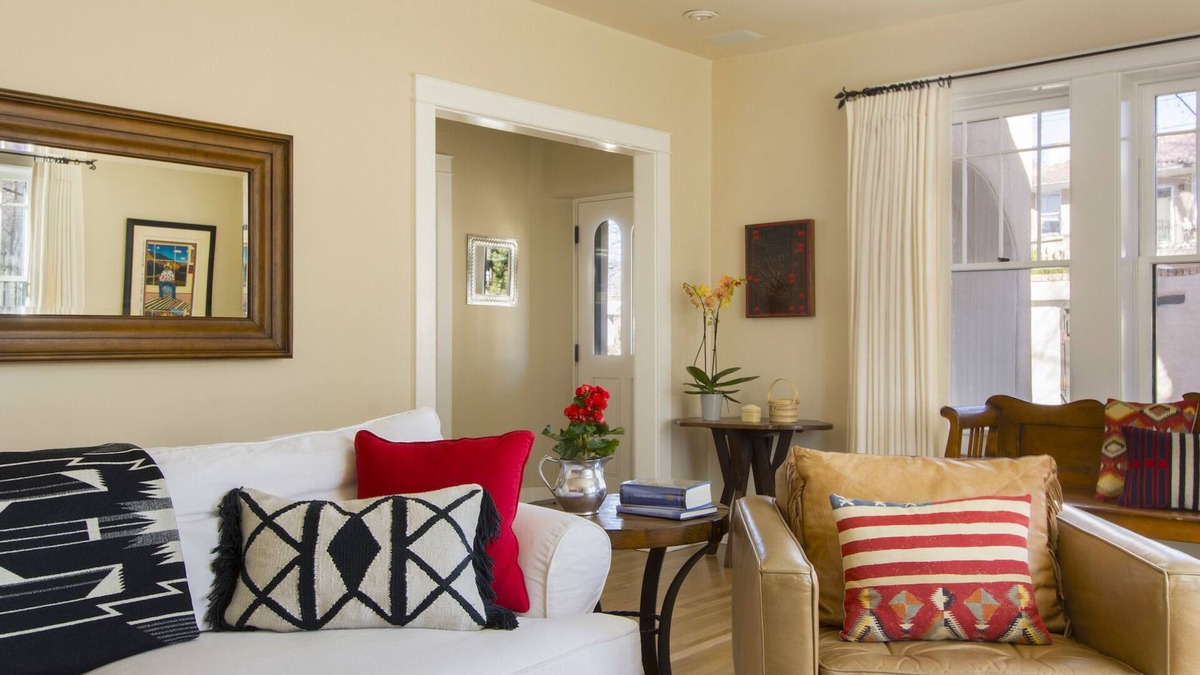 Historic Eastside House | Sophisticated living Santa Fe style. 2 blks to Wine & Dine On Plaza & Canyon Rd