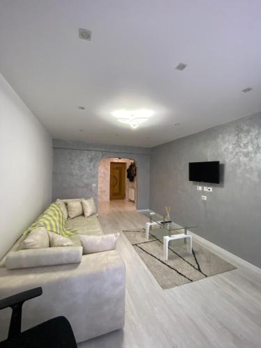 Tirgu Neamt Apartment | SorinaApartament