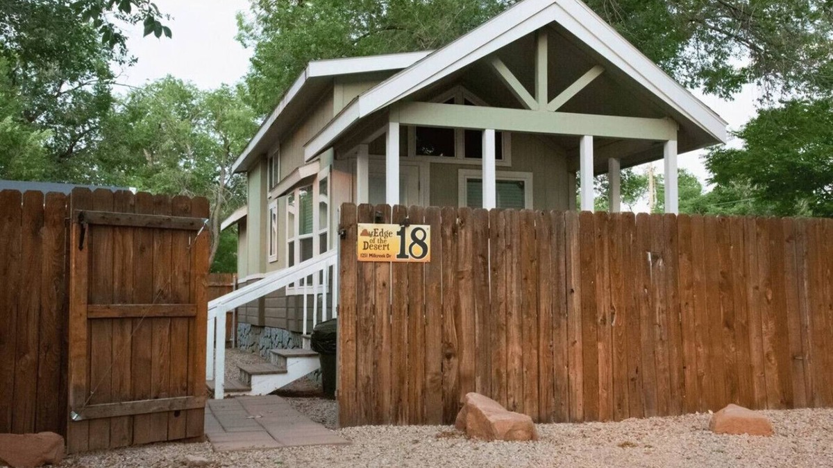 Moab House | Sorrel River Cabin #18