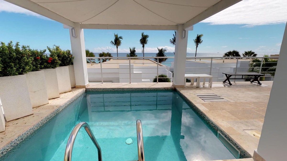 Oyster Pond Villa | ☀️⛱️Sorrento - Luxury 2 Bedroom Villa with Resort Amenities