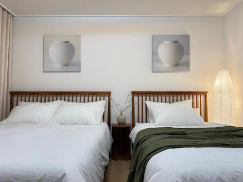 Hongji Apartment | Sosorang
