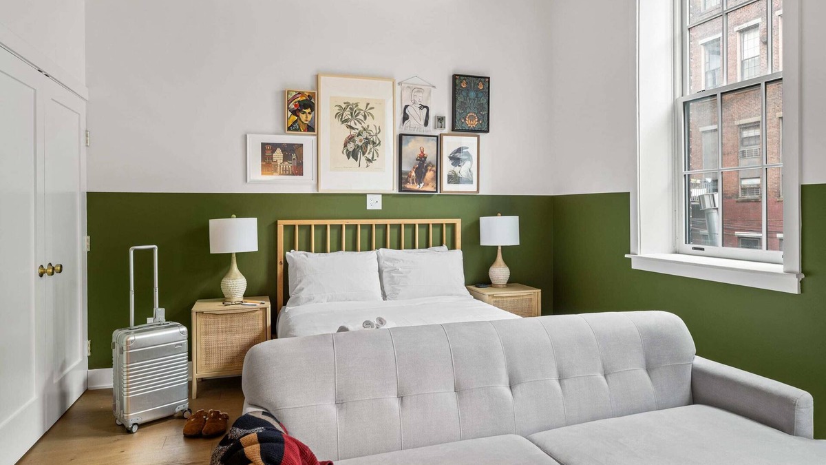 Old City Apartment | Sosuite | Studio Apt w Laundry, Courtyard View