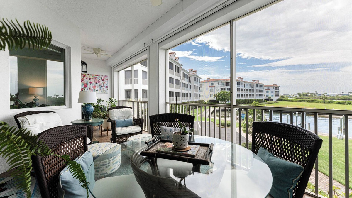 Cape Haze Condo | Sought after beautiful 2 bedroom Hacienda Condo