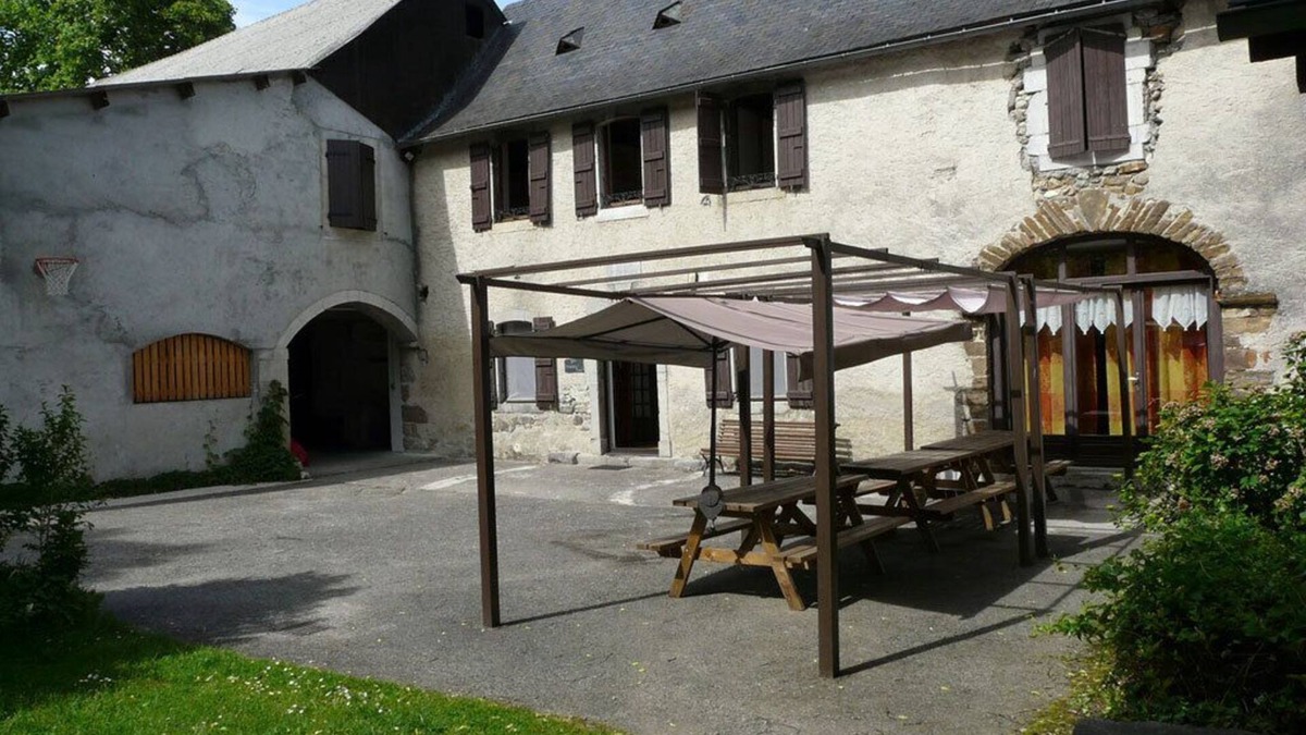 Buziet House | SOULE self-catering cottage 15 people
