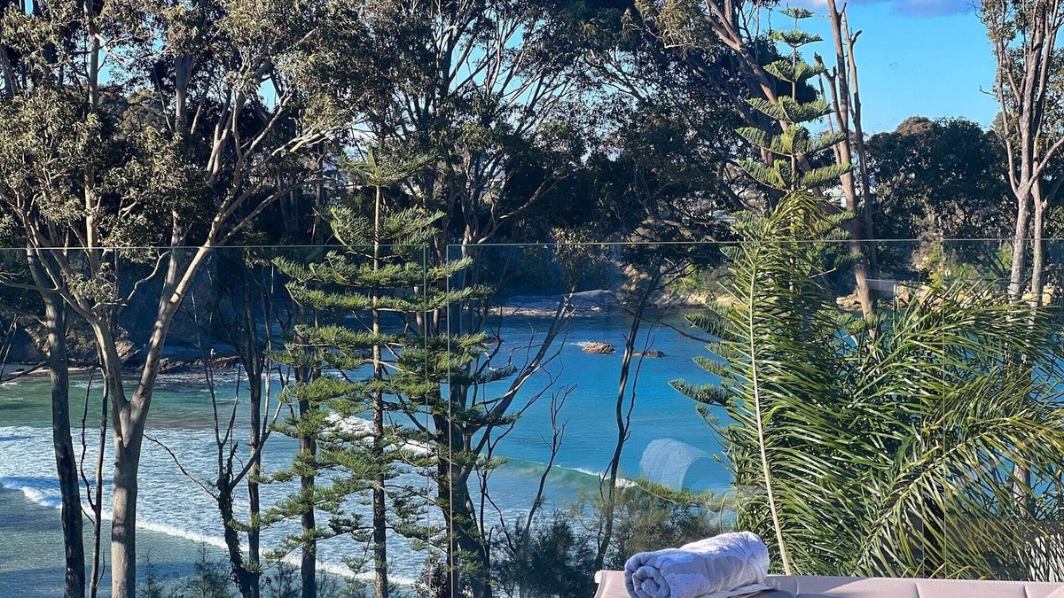Denhams Beach Apartment | Soulshine Beachside Penthouse, views over Denhams Beach