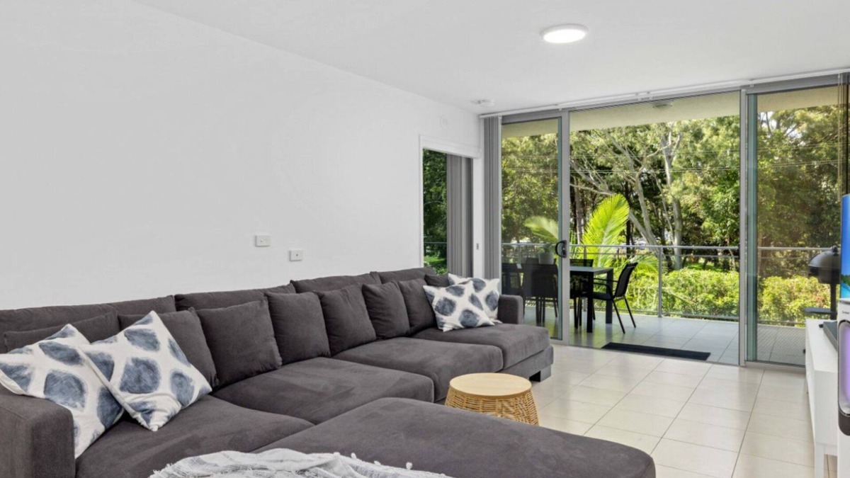 Woorim Apartment | SOUNDS OF THE OCEAN, TOP NOTCH