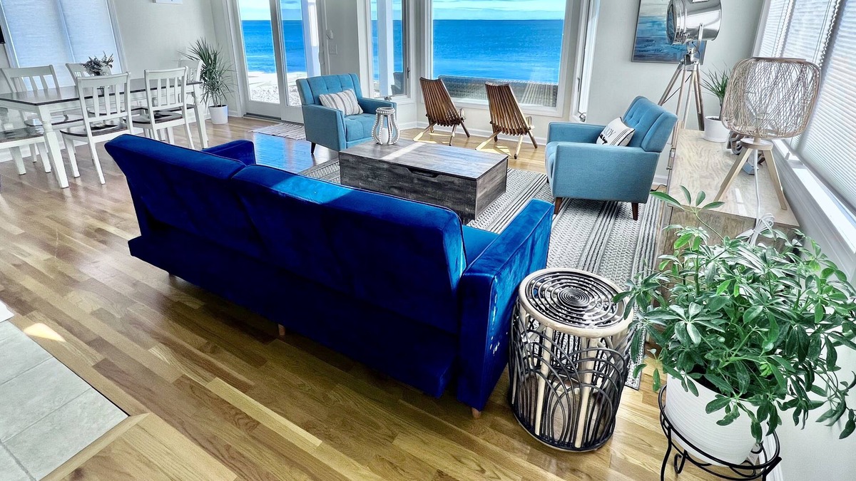 Clinton Cottage | SOUNDSCAPE BEACHFRONT HOUSE- OCEANFRONT I BEACH I SAND