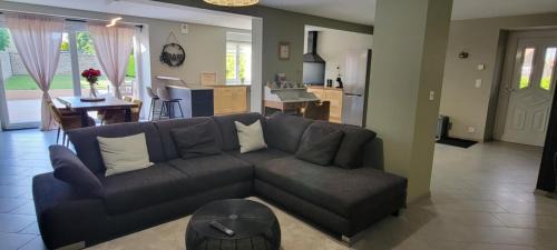 Laneuville-sur-Meuse Apartment | Sous le clocher