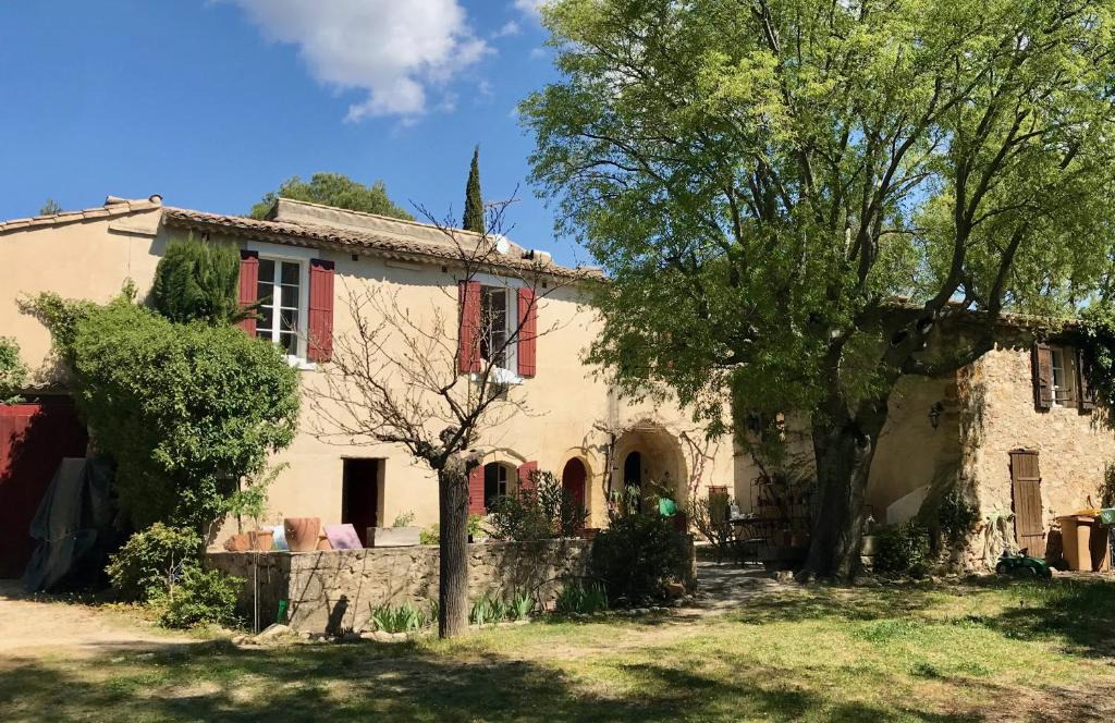 Merindol House | Sous le Micocoulier