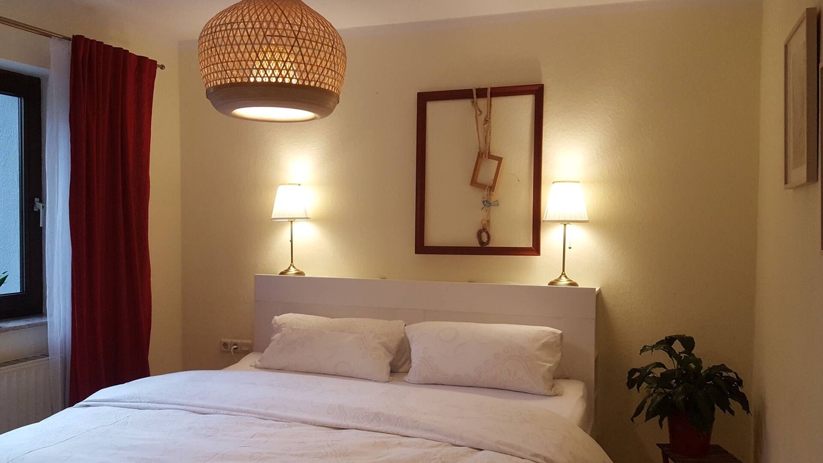Niederzwehren Condo | Souterrainwohnung mit Großem Garten