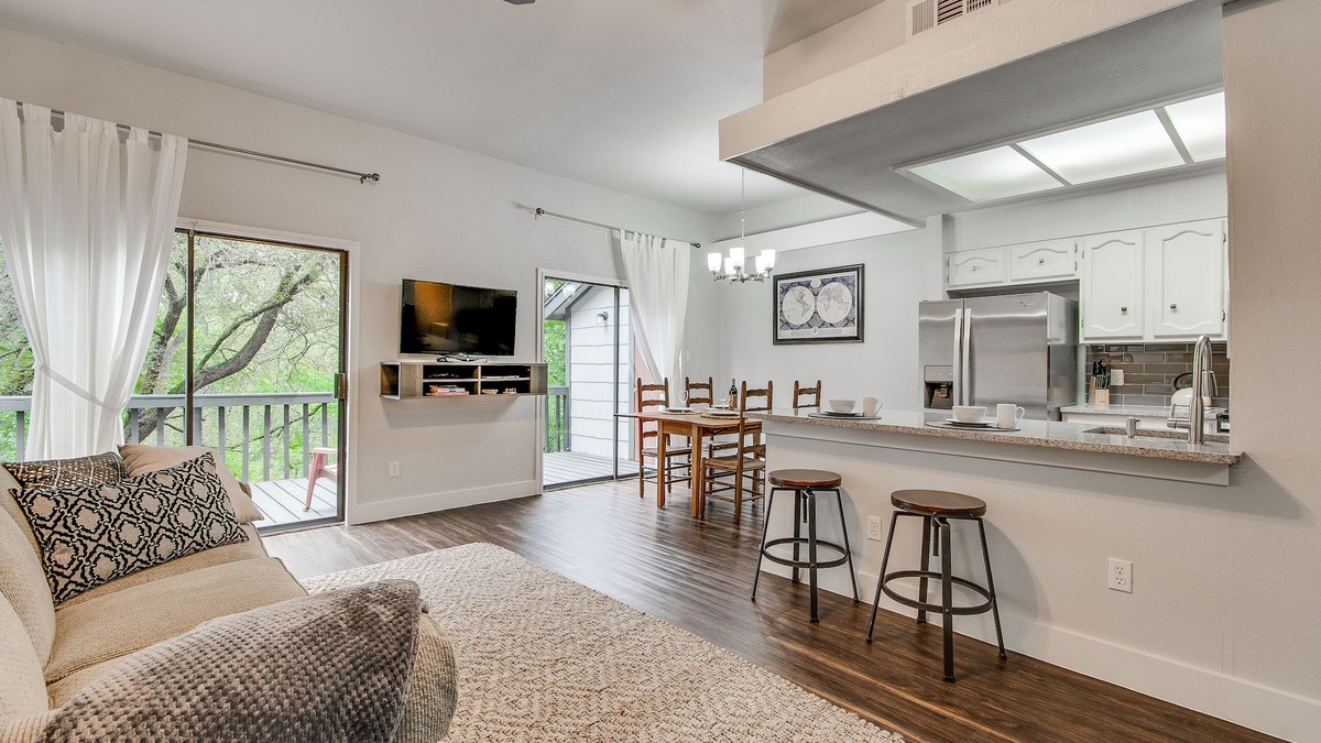Westgate House | South Austin Creekside Retreat!
