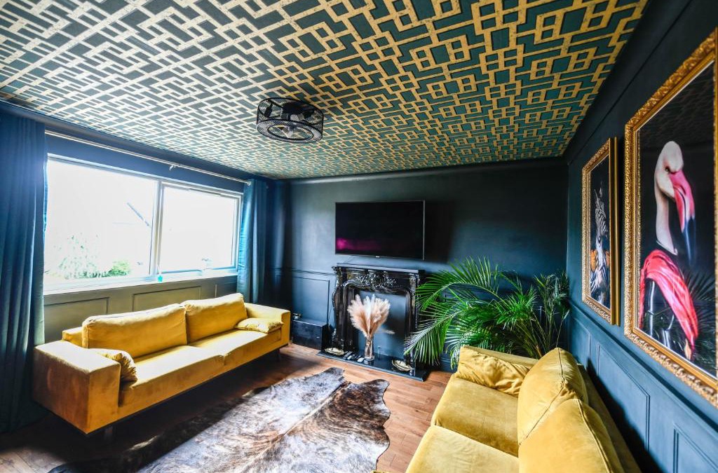 Felpham Apartment | South coast boudoir