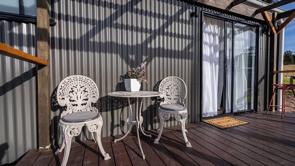 Brogo Bed & Breakfast | South Coast Off Grid Tiny with all the Extras!