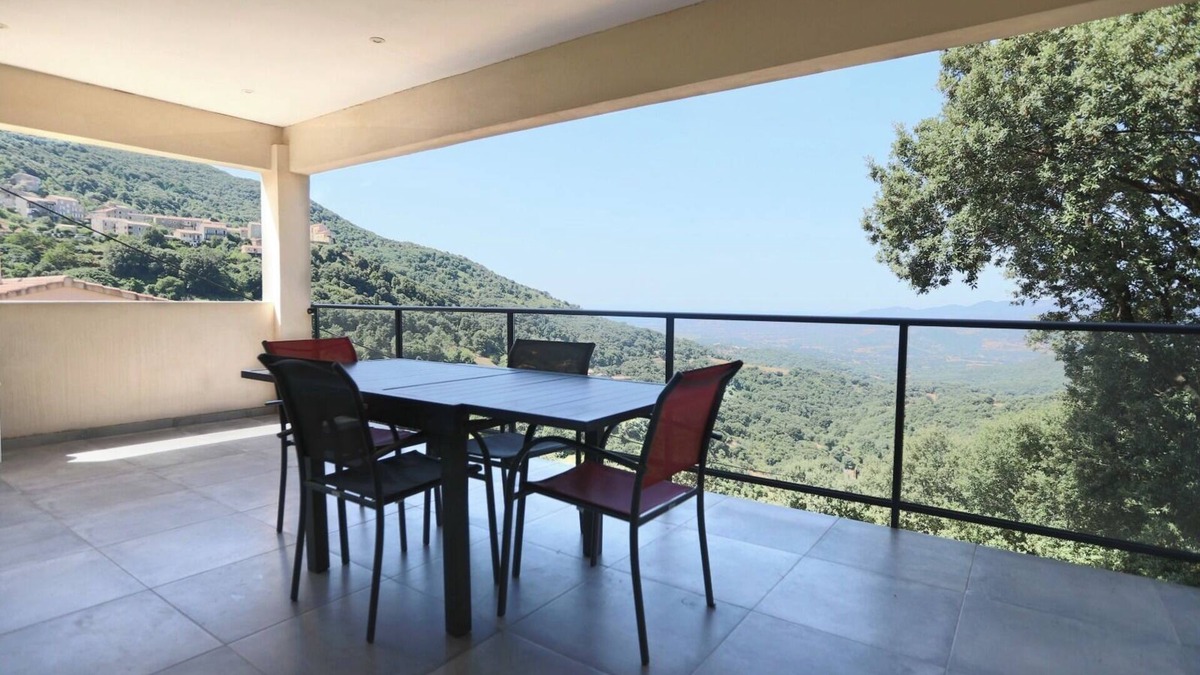 Petreto-Bicchisano House | South Corsica, modern, fully air-conditioned villa with exceptional view.
