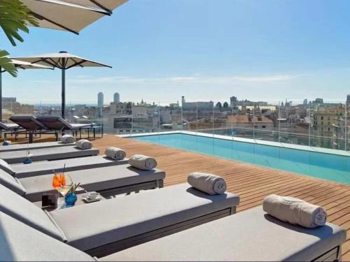 Shawmut Apartment | South End Luxe Apartment