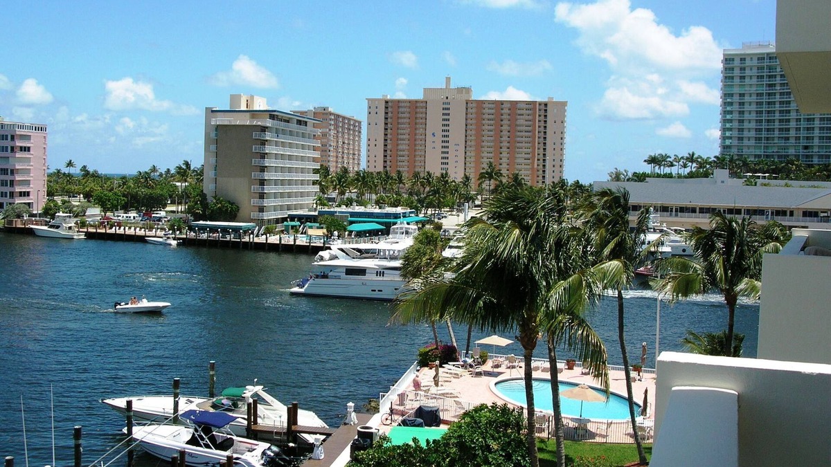 Harbor Village Condo | South Florida's Intercoastal Waterway