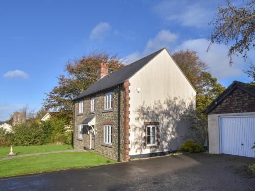 Hawkchurch House | South Glebe