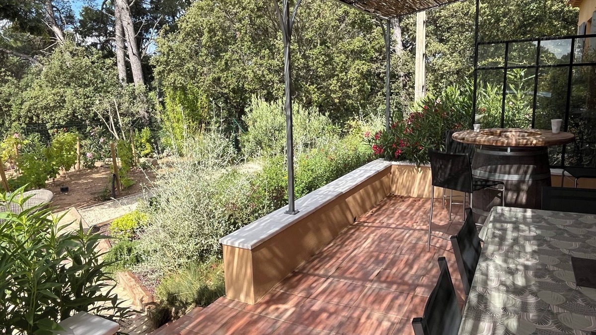 Grambois Villa | South Luberon, Provence, Lily's house