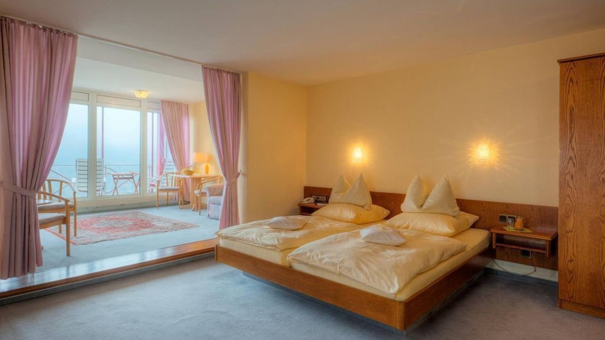Bollendorf-Pont House | South side, junior suite, terrace, bathtub max. 1 nights - Waldhotel Sonnenberg