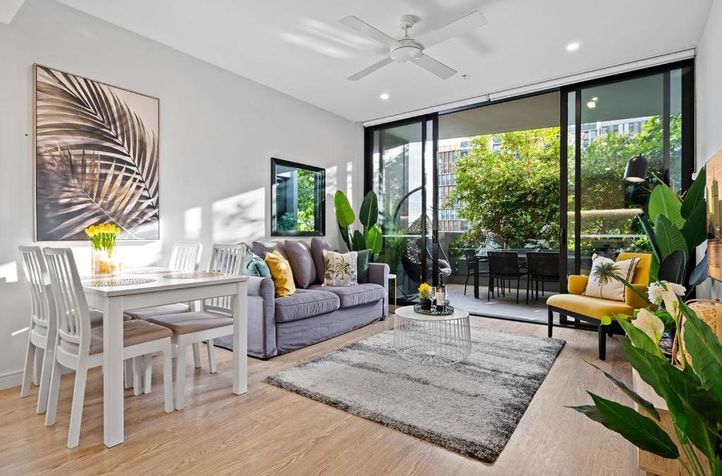 South Brisbane Apartment | Southbank Heart+2 Bed+Balcony+Pool+Gym+Free Wifi