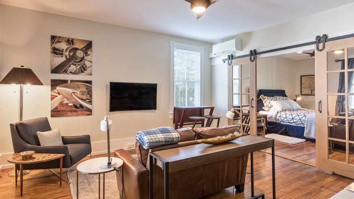 Belmont Apartment | Souther Lux Apt Downtown Cville | 30 nt min.