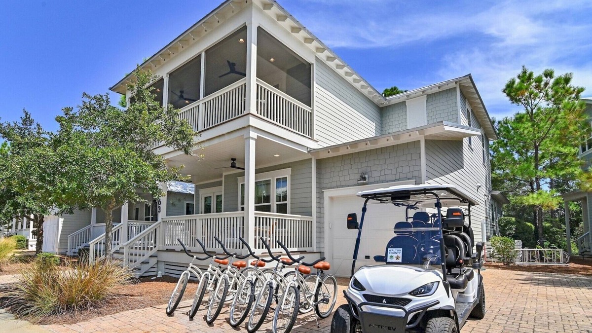 Santa Rosa Beach House | Southern Attitude | 4BR/4.5BA Luxury Home | Golf Cart, Bikes & Resort Pools