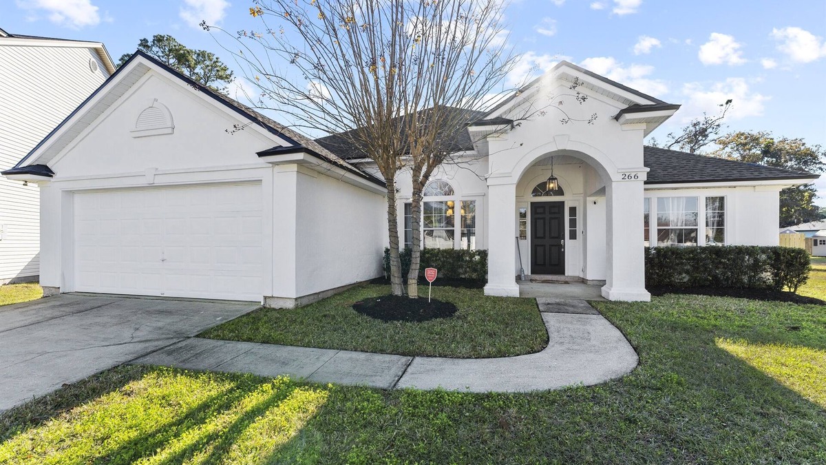 East Arlington House | Southern Charm at Southern Rose