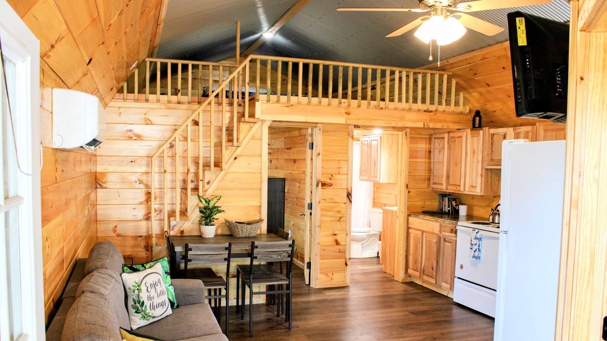 Wynne Cabin | Southern Charm, Small House in Tiny Home Community