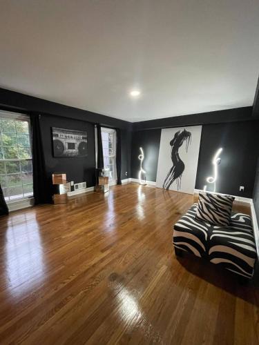 Southwestern House | Southern Collective Sleeps8! Airport-beltline