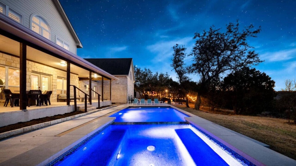 Austin House | Southern Comfort Pool Spa Billiards Fire Pit