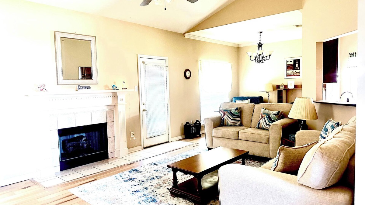 Gulf Hills House | Southern Comfort - fenced-in backyard near downtown Ocean Springs & beaches!