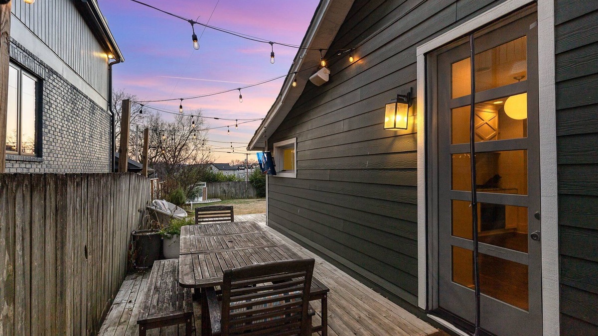 Hillsboro Village House | Southern Grove - 2 Single-Family Homes -12 South