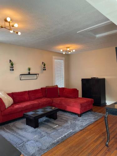 Wilder Park Apartment | Southern Parkway Retreat Near Downtown Louisville