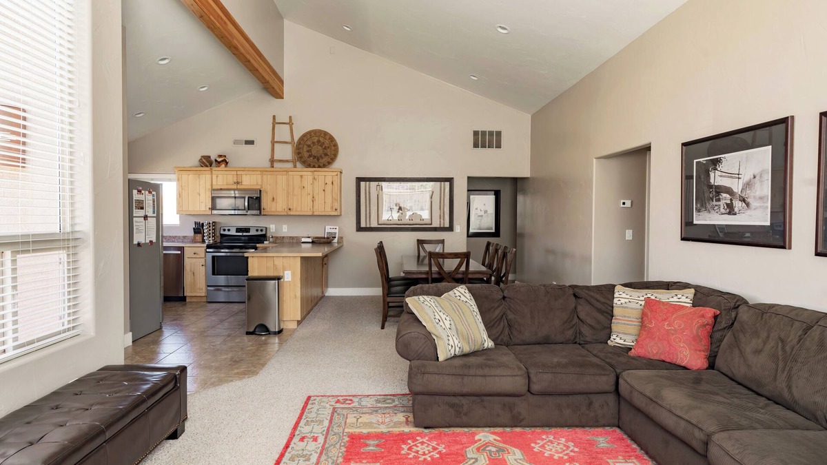 Moab South Valley House | Southwest Luxury - Minutes from Arches & Canyonlands