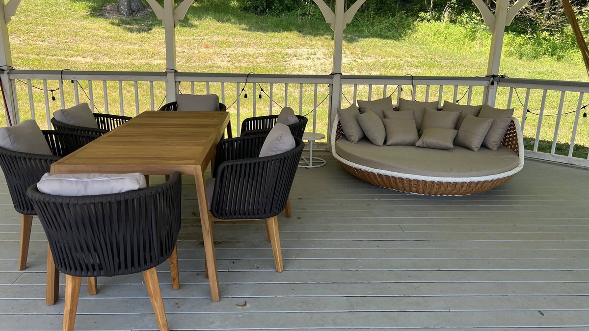 Chillicothe House | Sovereign Summerhill- With a pool & Hot Tub